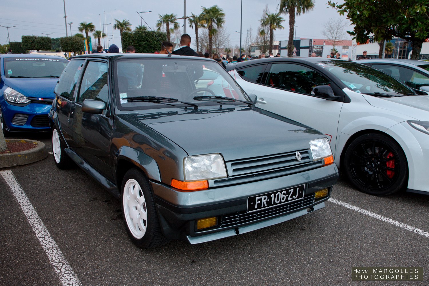 Renault 5GT-02.jpg
